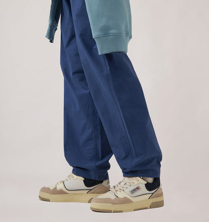 AUTRY Man SNEAKERS CLC LOW IN WHITE SAND AND SPACE BLUE LEATHER AND SUEDE