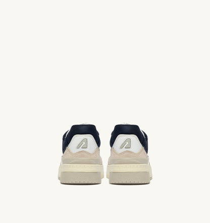 AUTRY Man SNEAKERS CLC LOW IN WHITE SAND AND SPACE BLUE LEATHER AND SUEDE