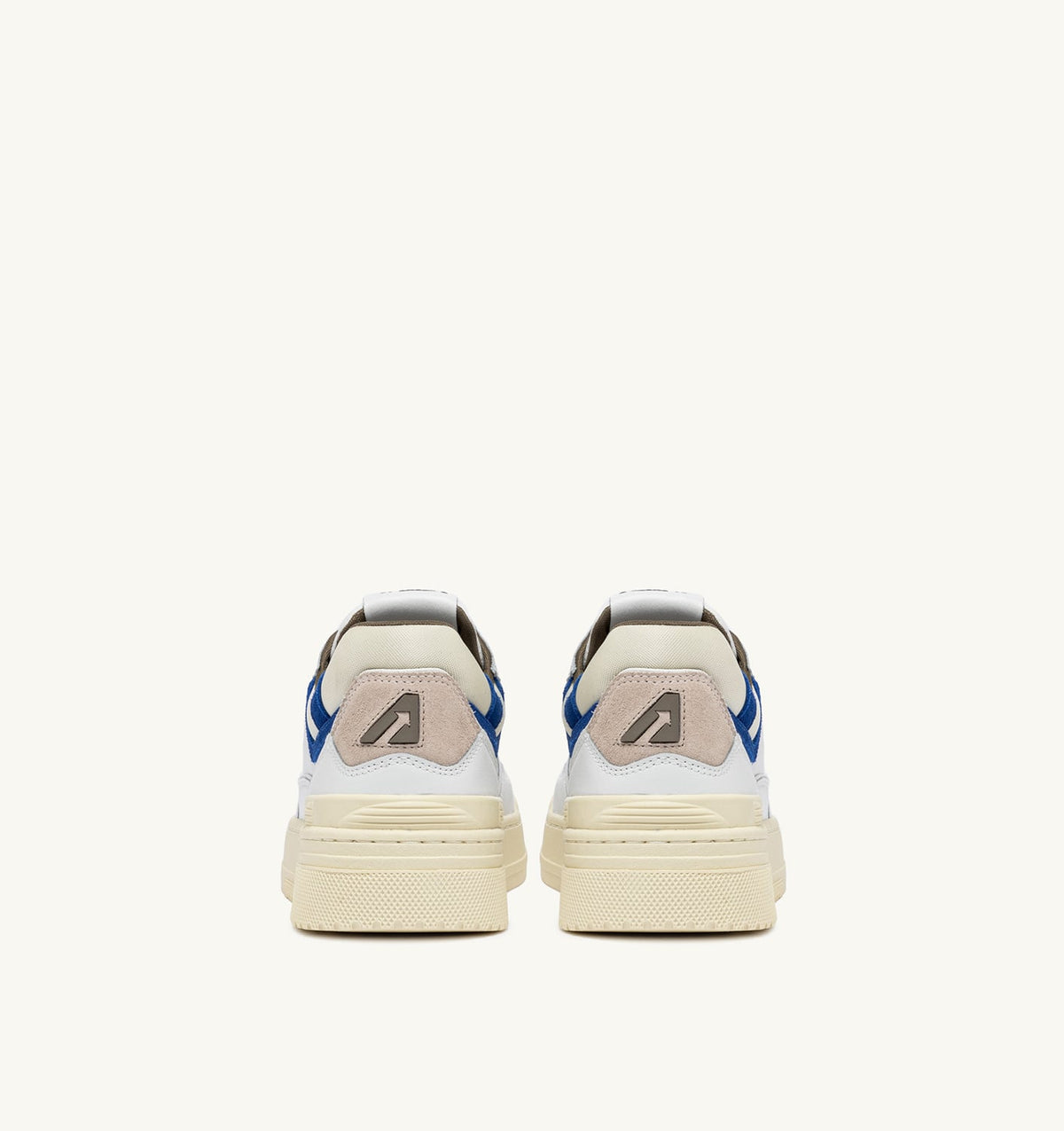 AUTRY Man CLC LOW SNEAKERS IN WHITE LEATHER AND BLUE SUEDE