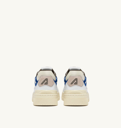AUTRY Man CLC LOW SNEAKERS IN WHITE LEATHER AND BLUE SUEDE