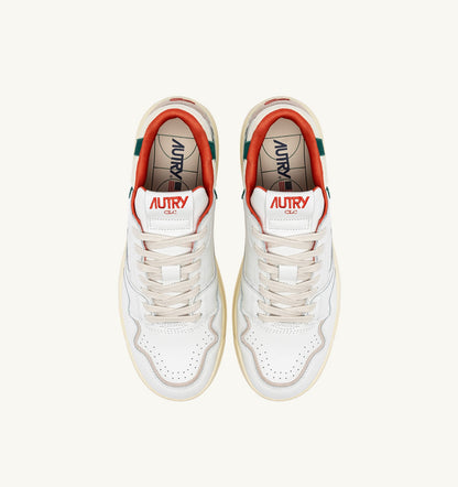 AUTRY Man CLC LOW SNEAKERS IN WHITE LEATHER AND FOREST SUEDE