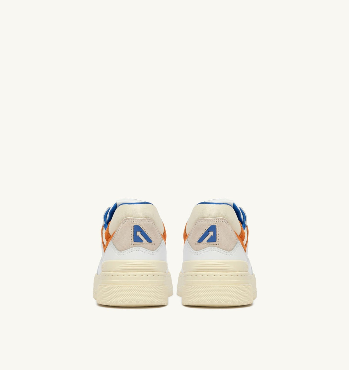 AUTRY Man SNEAKERS CLC LOW IN WHITE AND FANTA LEATHER