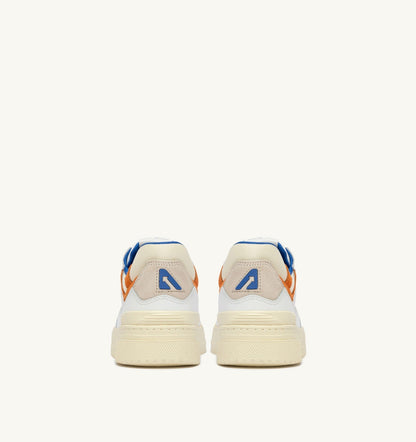 AUTRY Man SNEAKERS CLC LOW IN WHITE AND FANTA LEATHER
