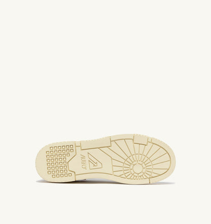 AUTRY Man SNEAKERS CLC LOW IN WHITE AND FANTA LEATHER