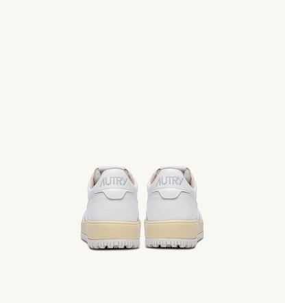 AUTRY Man GOLF LOW SNEAKERS IN WHITE LEATHER