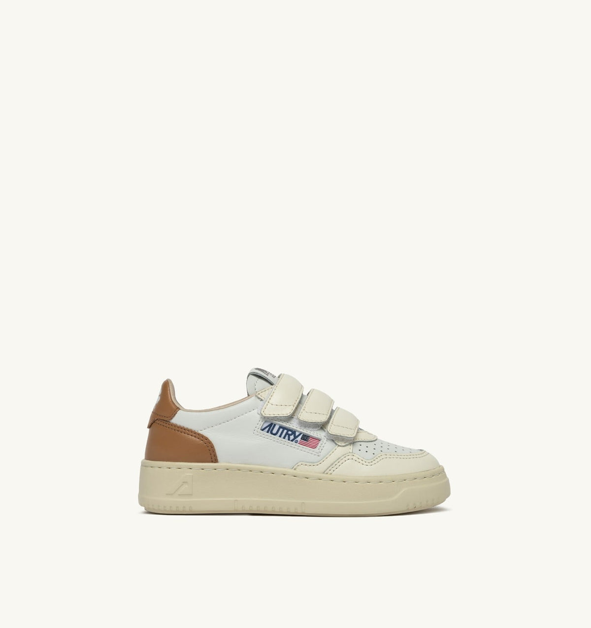 AUTRY Kid MEDALIST LOW KIDSTRIPES SNEAKERS IN LEATHER COLOR WHISPER WHITE IVORY WHITE AND BROWN SUGAR