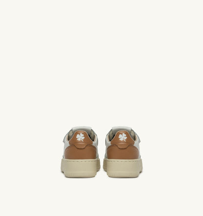 AUTRY Kid MEDALIST LOW KIDSTRIPES SNEAKERS IN LEATHER COLOR WHISPER WHITE IVORY WHITE AND BROWN SUGAR