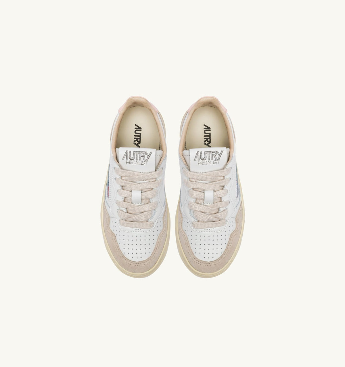 AUTRY Kid MEDALIST KIDS LOW SNEAKERS IN WHITE AND CREOLE PINK SUEDE