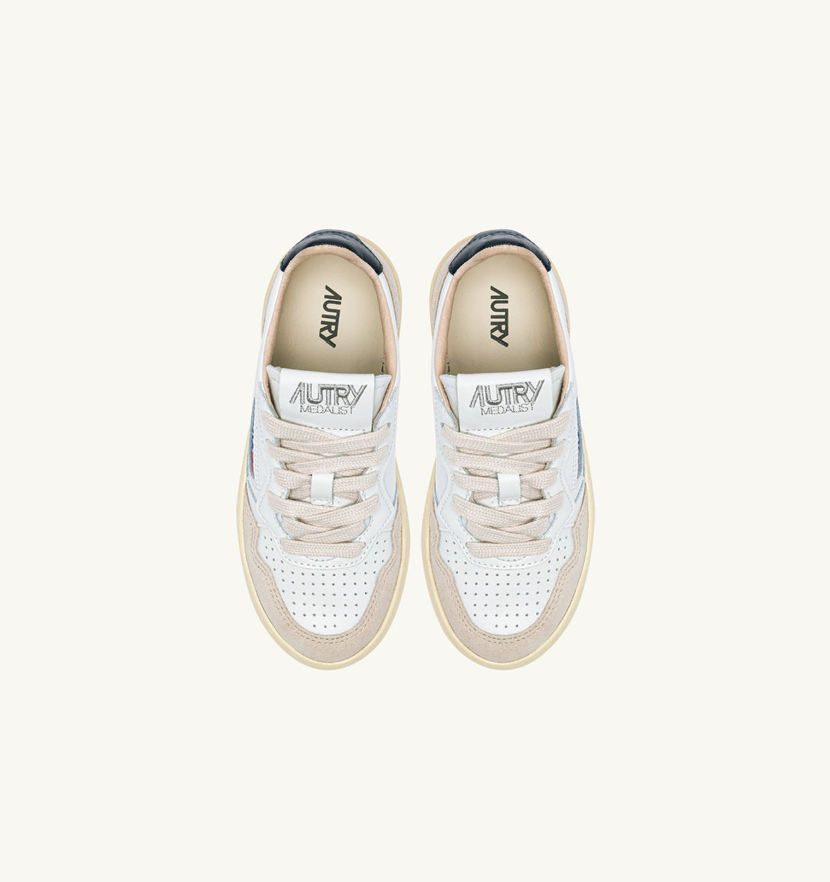 AUTRY Kid MEDALIST KIDS LOW SNEAKERS IN WHITE AND BLUE SPACE SUEDE