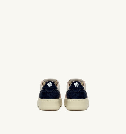 AUTRY Kid MEDALIST KIDS LOW SNEAKERS IN SUEDE COLOR ATLANTIC WHITE AND ROSEMARY