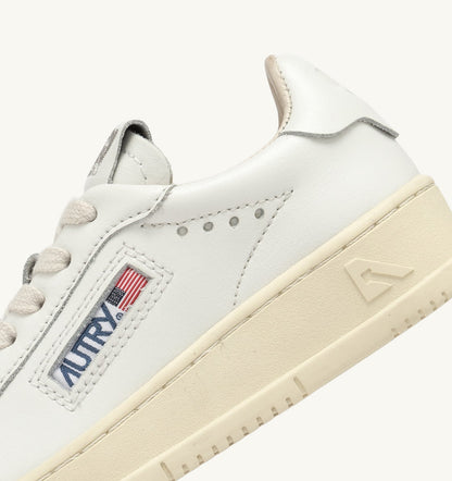 AUTRY Kid DALLAS KIDS LOW SNEAKERS IN WHITE LEATHER