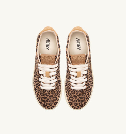 AUTRY Woman MEDALIST EASEKNIT LOW SNEAKERS IN 'LEOPARD PRINT' BROWN AND BEIGE KNIT