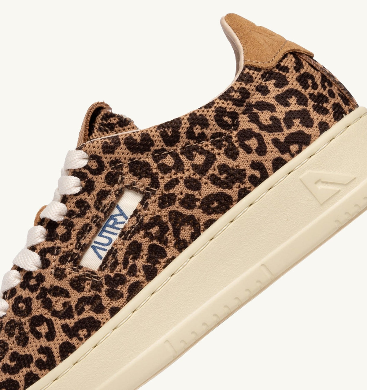 AUTRY Woman MEDALIST EASEKNIT LOW SNEAKERS IN 'LEOPARD PRINT' BROWN AND BEIGE KNIT
