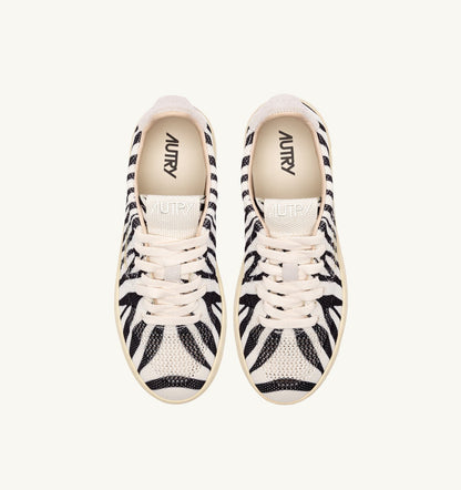 AUTRY Woman MEDALIST EASEKNIT LOW SNEAKERS IN 'ZEBRA PRINT' IVORY WHITE AND BLACK KNIT