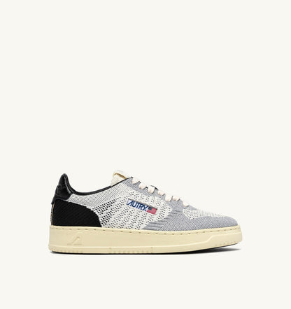 AUTRY Woman MEDALIST EASEKNIT LOW SNEAKERS IN IVORY WHITE BLACK AND SILVER KNIT