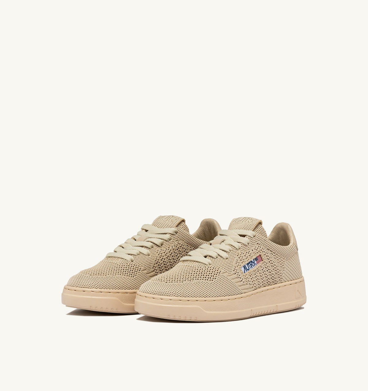 AUTRY Woman MEDALIST EASEKNIT LOW SNEAKERS IN CREME BRULEE KNIT
