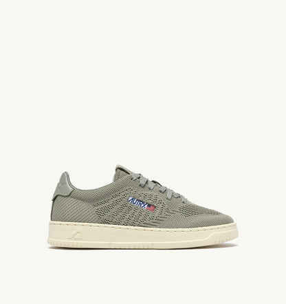 AUTRY Woman MEDALIST EASEKNIT LOW SNEAKERS IN SEA GRASS KNIT