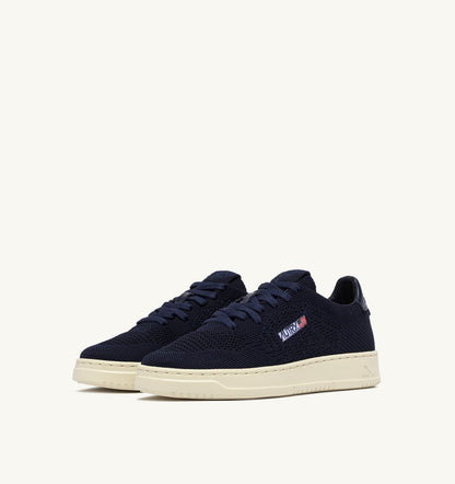 AUTRY Woman MEDALIST EASEKNIT LOW SNEAKERS IN SPACE BLUE KNIT