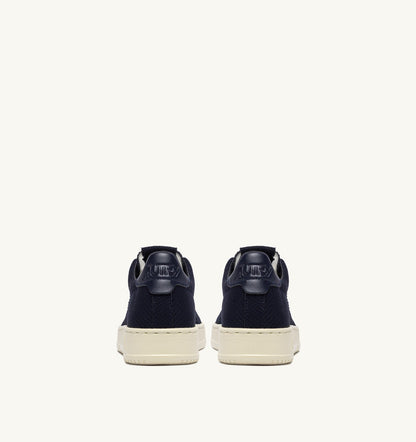 AUTRY Woman MEDALIST EASEKNIT LOW SNEAKERS IN SPACE BLUE KNIT