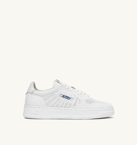 AUTRY Woman MEDALIST EASEKNIT LOW SNEAKERS IN WHITE KNIT