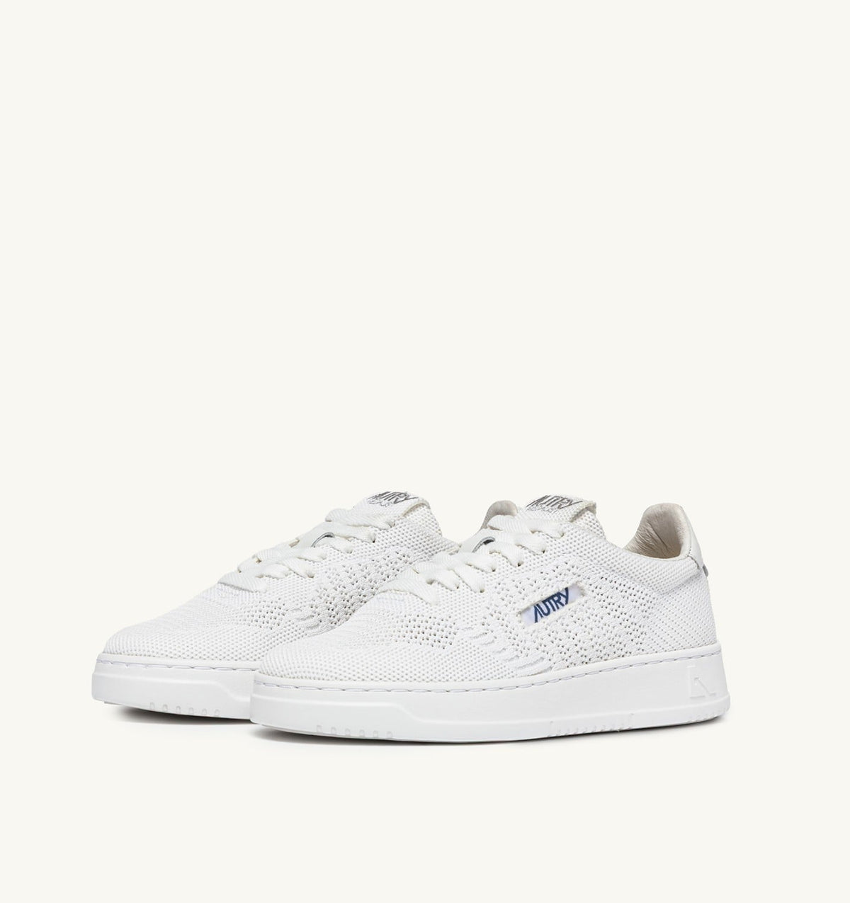 AUTRY Woman MEDALIST EASEKNIT LOW SNEAKERS IN WHITE KNIT