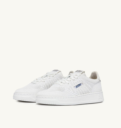 AUTRY Woman MEDALIST EASEKNIT LOW SNEAKERS IN WHITE KNIT