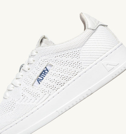 AUTRY Woman MEDALIST EASEKNIT LOW SNEAKERS IN WHITE KNIT