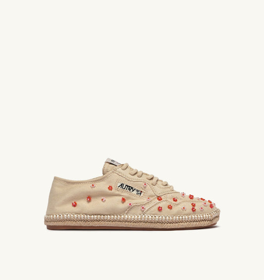 AUTRY Woman SANDY IN IVORY WHITE AND RED CANVAS WITH BEADS