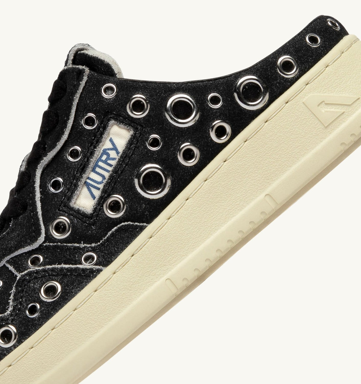 AUTRY Woman MEDALIST MULE SNEAKERS IN BLACK LEATHER WITH STUDDED DETAILS