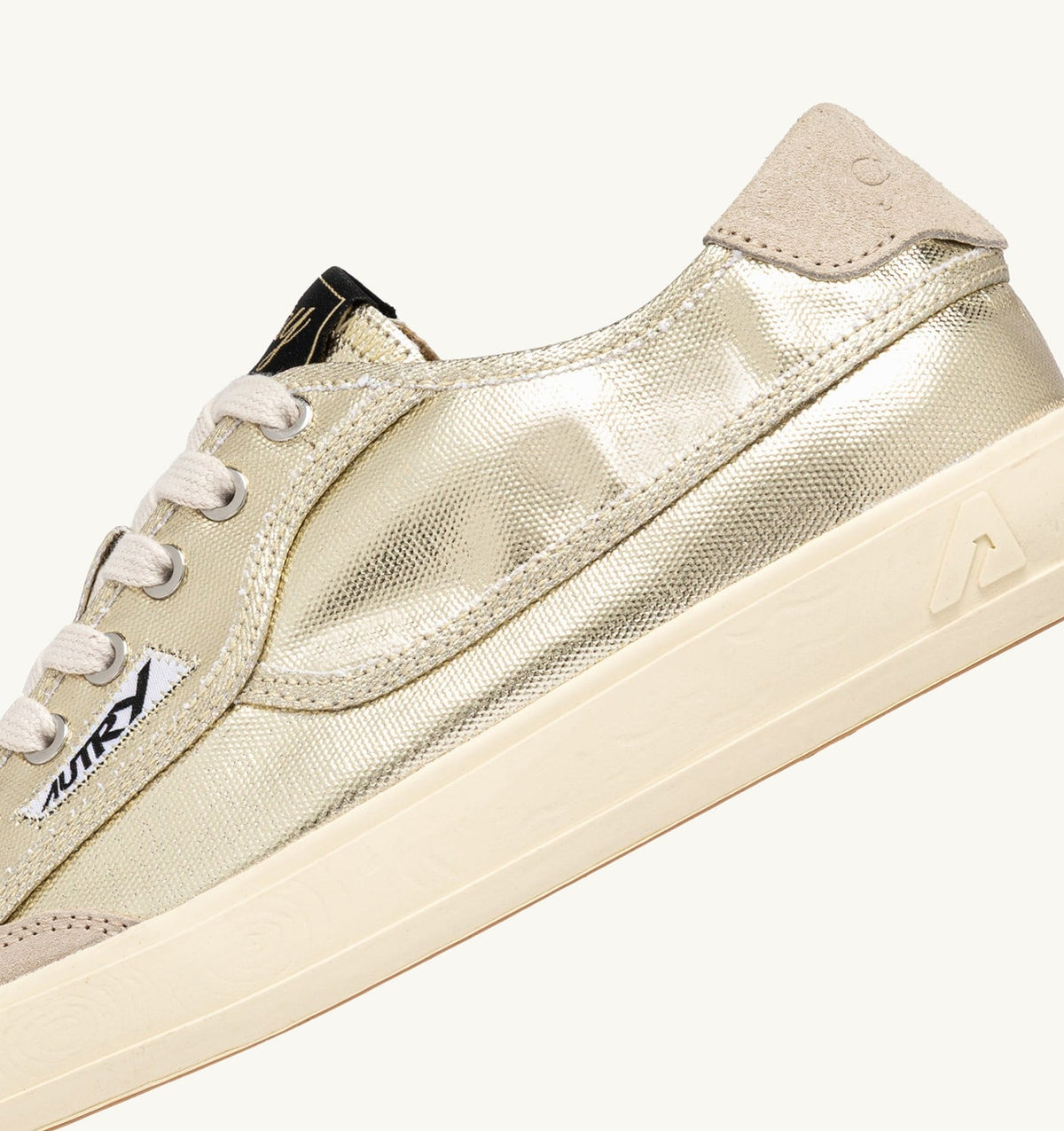 AUTRY Woman WINDSCAPE LOW SNEAKERS IN PLATINUM CANVAS