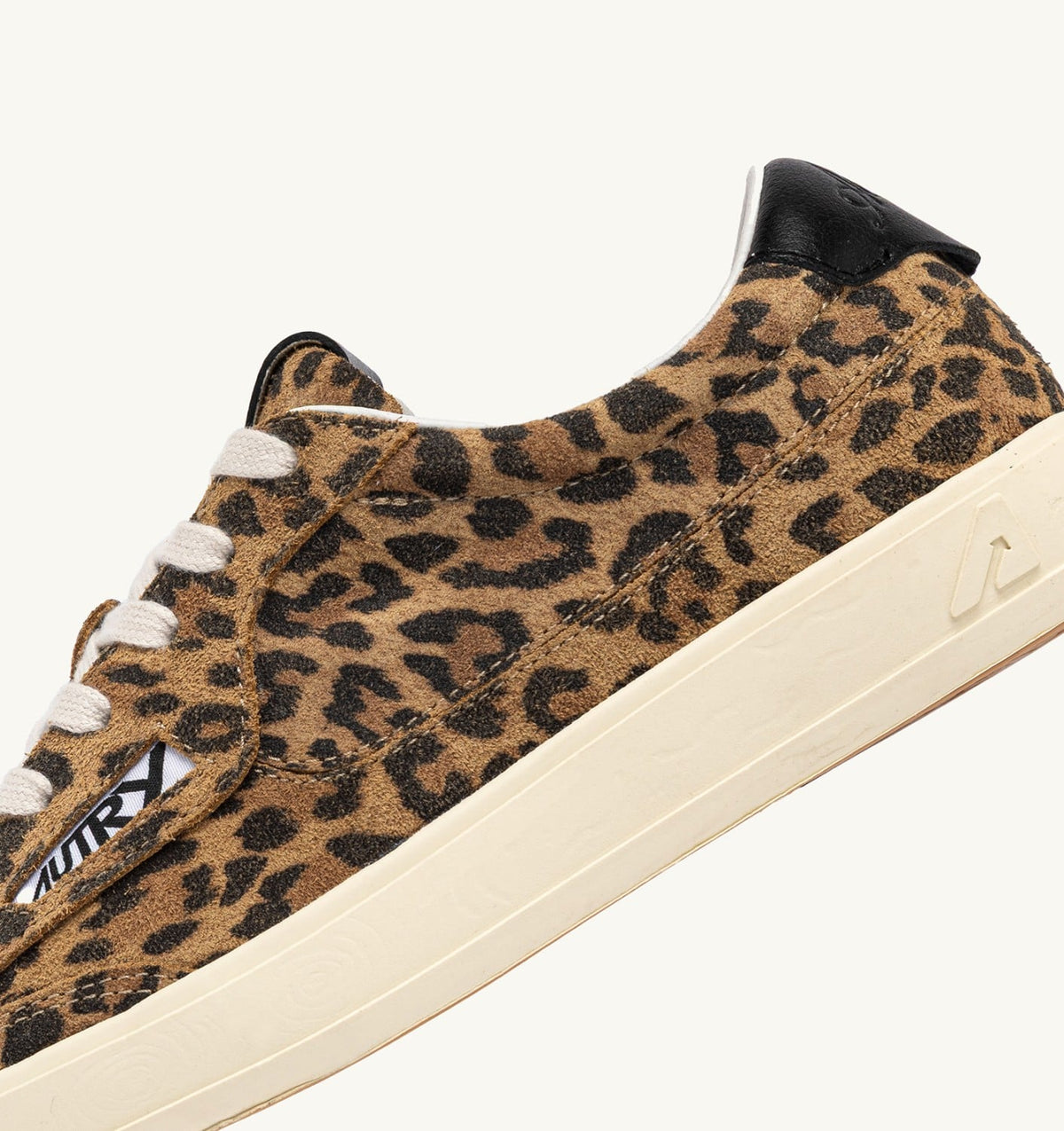 AUTRY Woman WINDSCAPE LOW SNEAKERS IN LEOPARD AND BLACK SUEDE