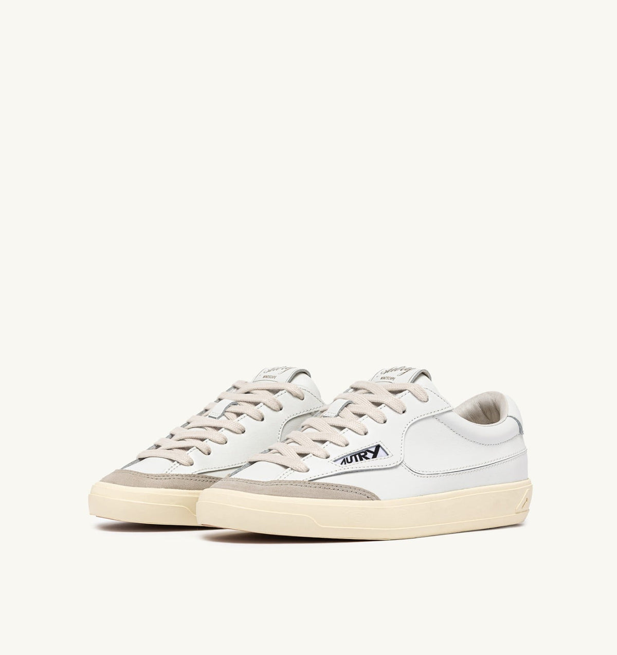 AUTRY Woman WINDSCAPE LOW SNEAKERS IN WHITE LEATHER