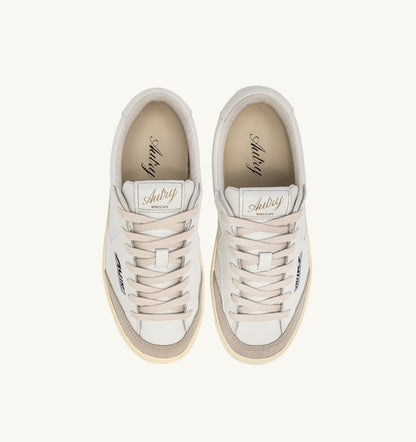 AUTRY Woman WINDSCAPE LOW SNEAKERS IN WHITE LEATHER