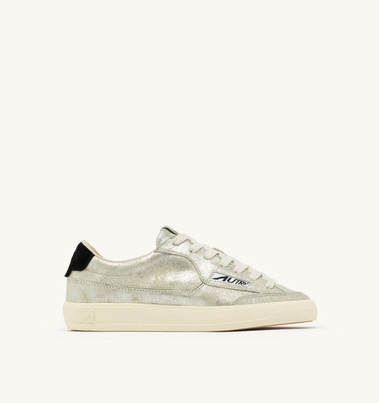 AUTRY Woman WINDSCAPE LOW SNEAKERS IN SILVER AND BLACK LAMINATED SUEDE