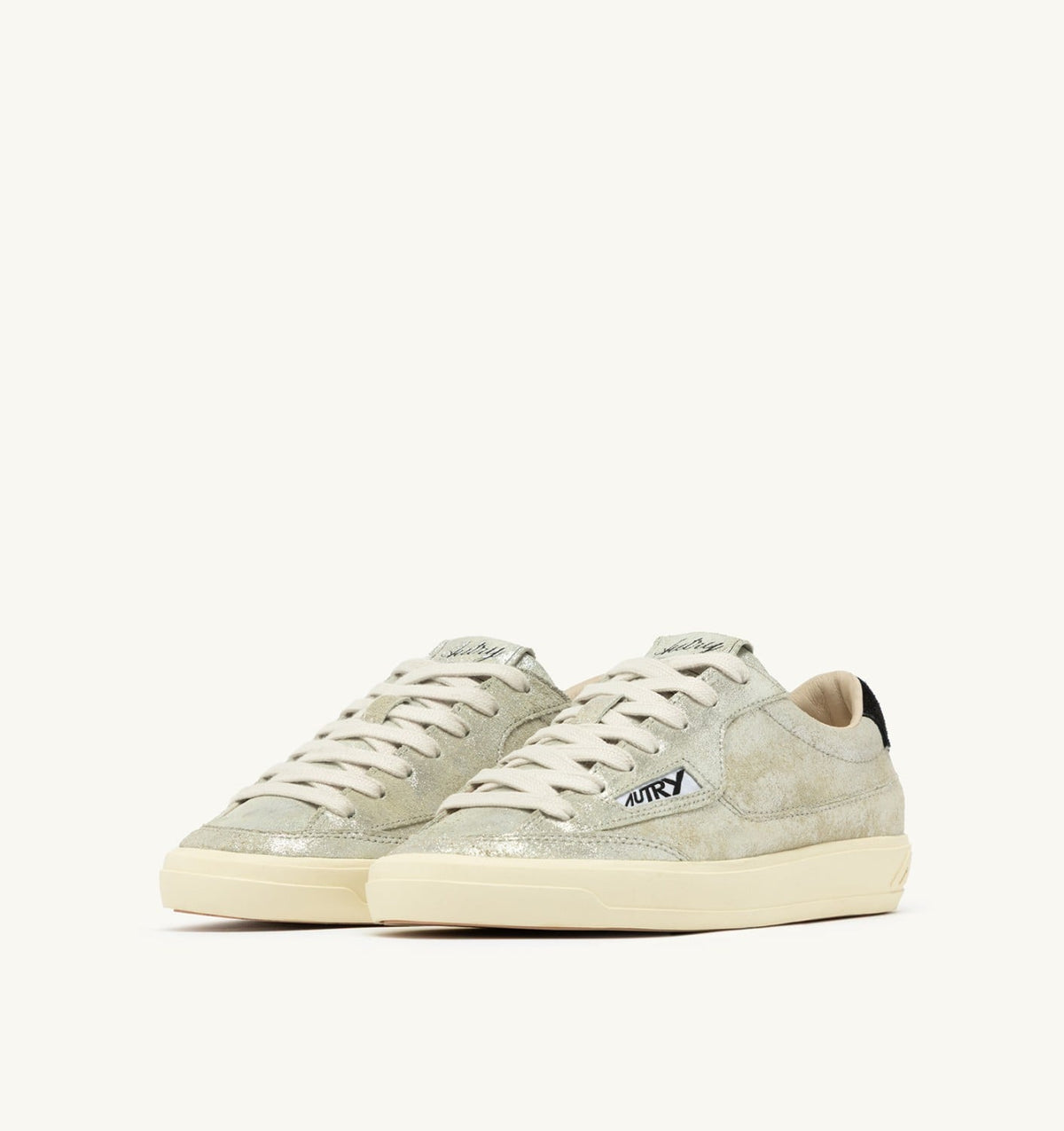AUTRY Woman WINDSCAPE LOW SNEAKERS IN SILVER AND BLACK LAMINATED SUEDE