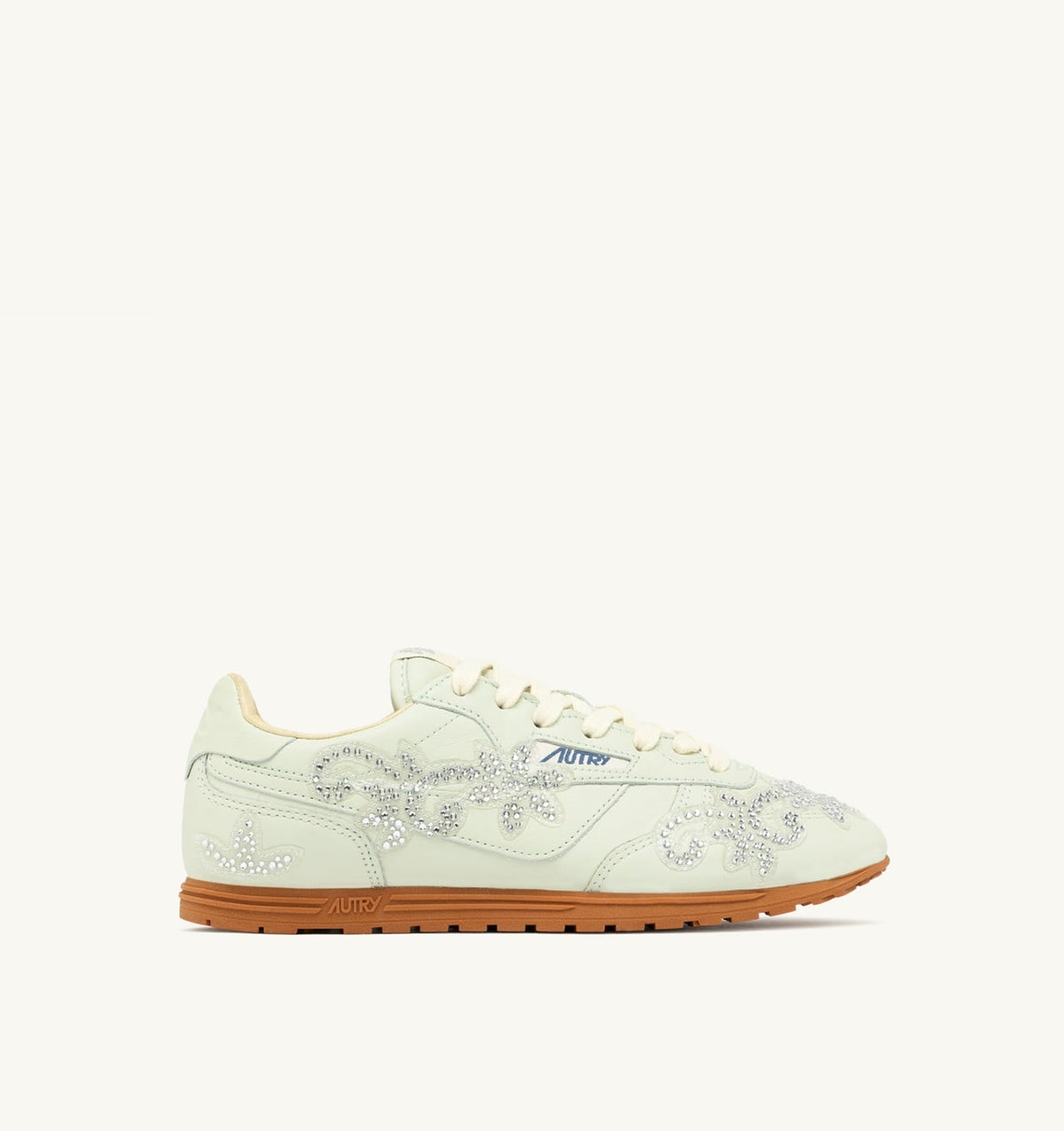 AUTRY Woman WINDSPIN SNEAKERS IN BONE WHITE LEATHER WITH DECORATIONS