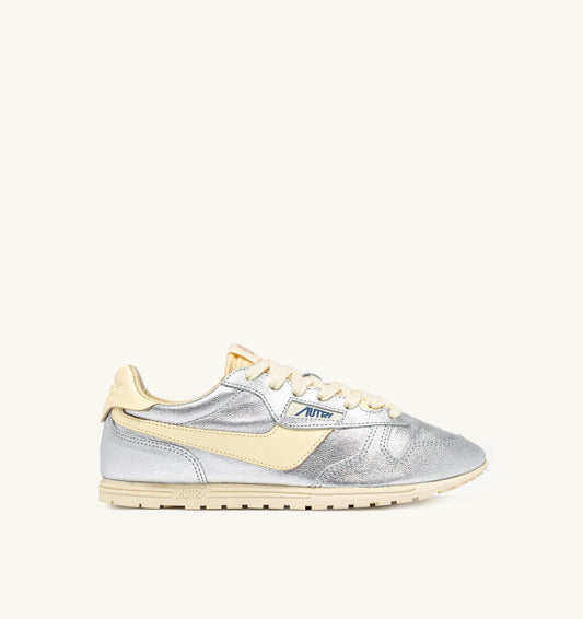 AUTRY Woman WINDSPIN SNEAKERS IN SILVER AND RUTABAGA SUEDE AND LEATHER
