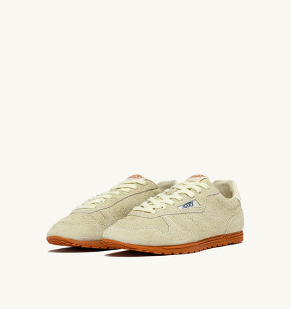 AUTRY Woman SNEAKERS WINDSPIN IN BUTTER WHITE SUEDE