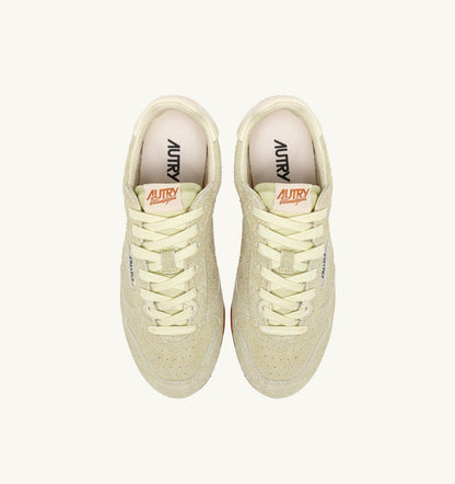 AUTRY Woman SNEAKERS WINDSPIN IN BUTTER WHITE SUEDE