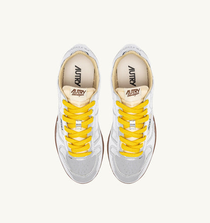 AUTRY Woman WINDSPIN SILVER MIRRORED SNEAKERS
