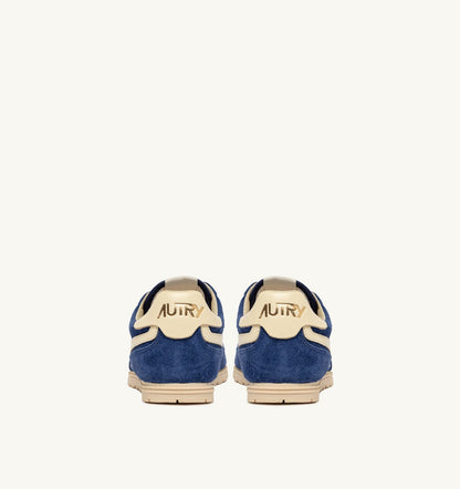 AUTRY Woman SNEAKERS WINDSPIN IN SUEDE AND LEATHER COLOR INFINITO AND RUTABAGA