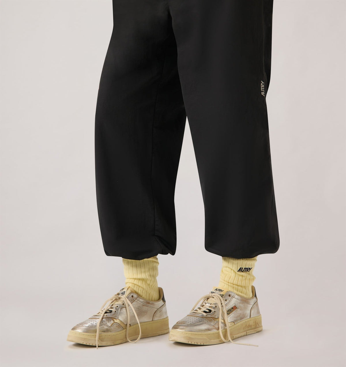 AUTRY Woman|Man RIBBED SOCKS WITH EMBROIDERED LOGO UNISEX