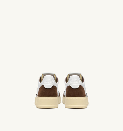 AUTRY Man MEDALIST LOW SNEAKERS IN WHITE LEATHER AND TUNDRA SUEDE