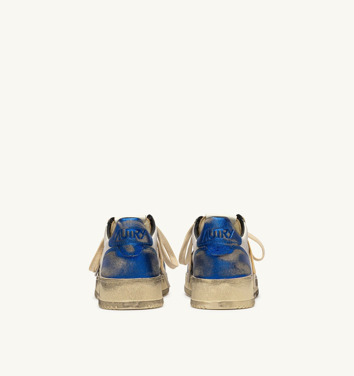 AUTRY Man MEDALIST LOW SUPER VINTAGE SNEAKERS IN WHITE, SPACE BLUE AND BLUE LEATHER