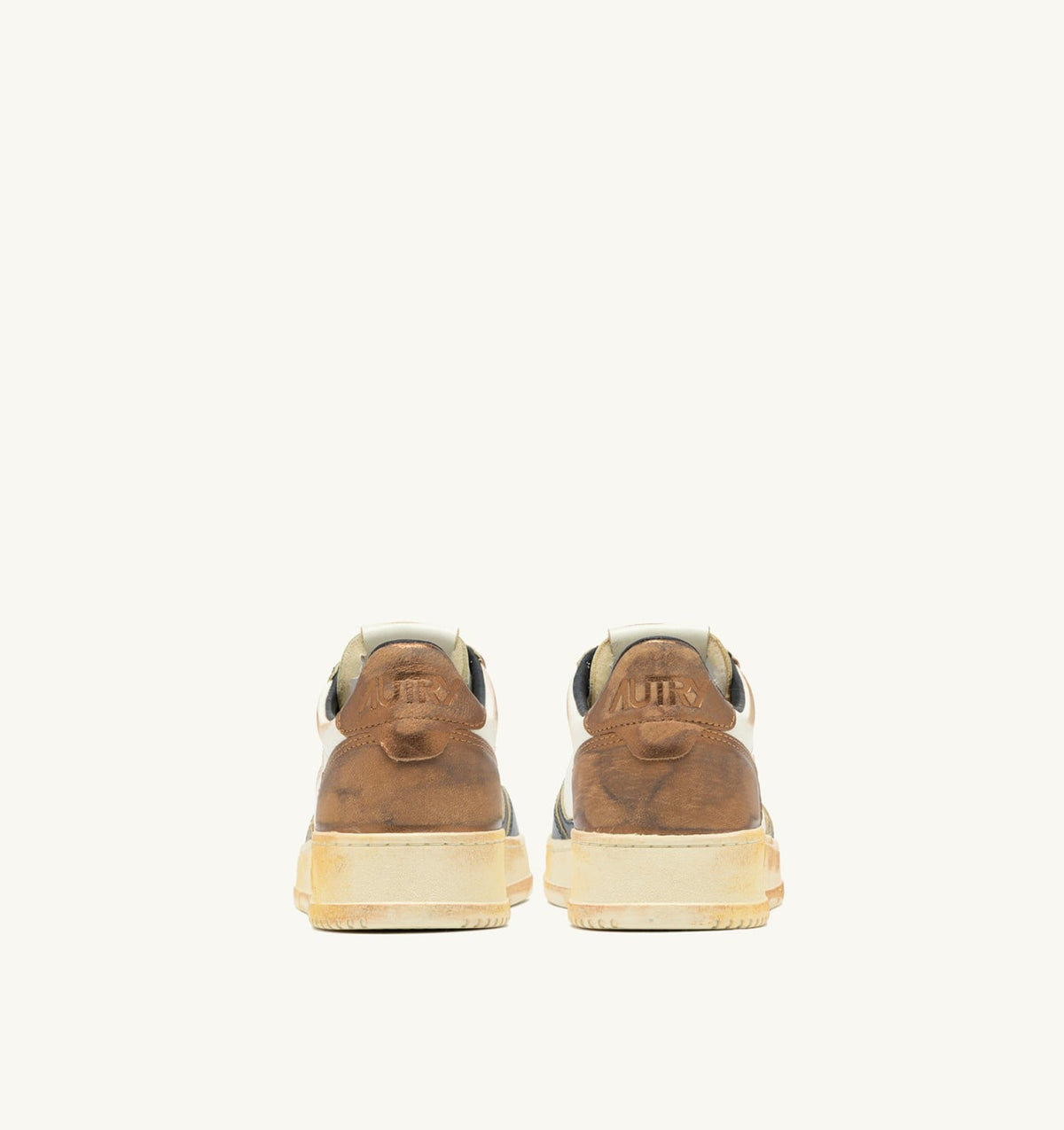 AUTRY Man MEDALIST LOW SUPER VINTAGE SNEAKERS IN WHITE COPPER AND SPACE LEATHER