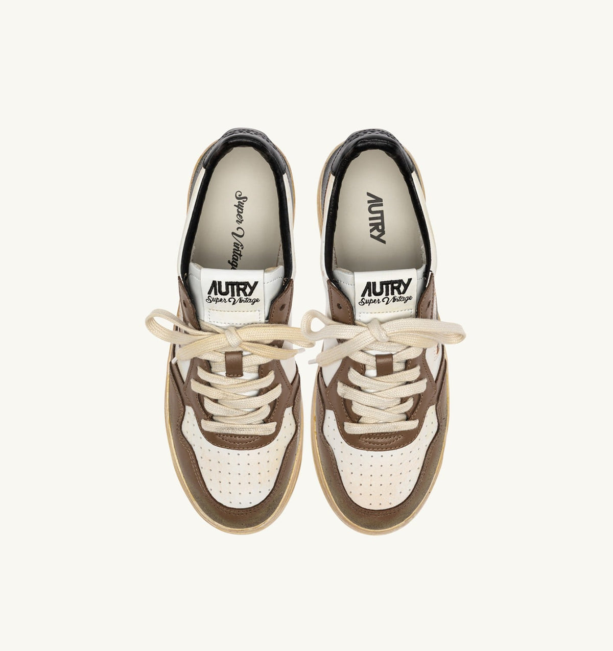 AUTRY Man MEDALIST LOW SUPER VINTAGE SNEAKERS IN WHITE, BLACK AND MALT LEATHER