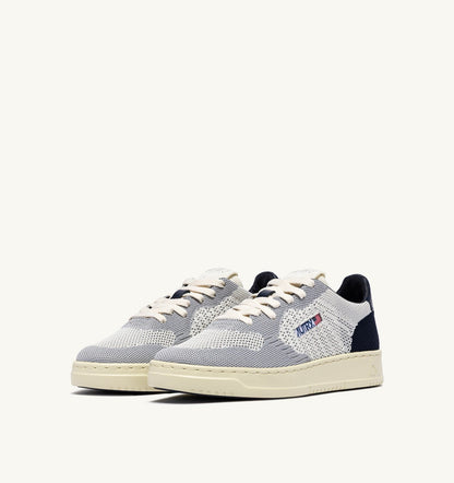 AUTRY Man MEDALIST EASEKNIT LOW SNEAKERS IN IVORY WHITE SPACE AND LOFT KNIT