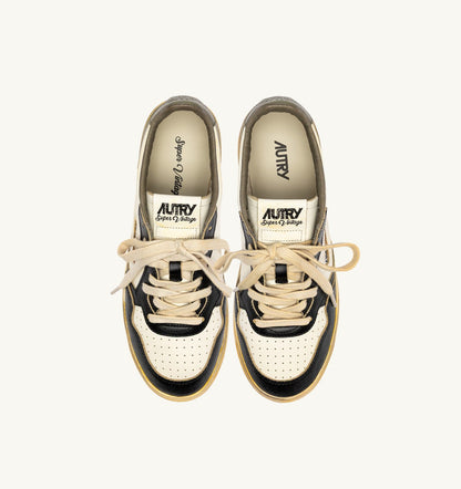 AUTRY Man MEDALIST LOW SUPER VINTAGE SNEAKERS IN WHITE, COVERT GREEN AND BLACK LEATHER