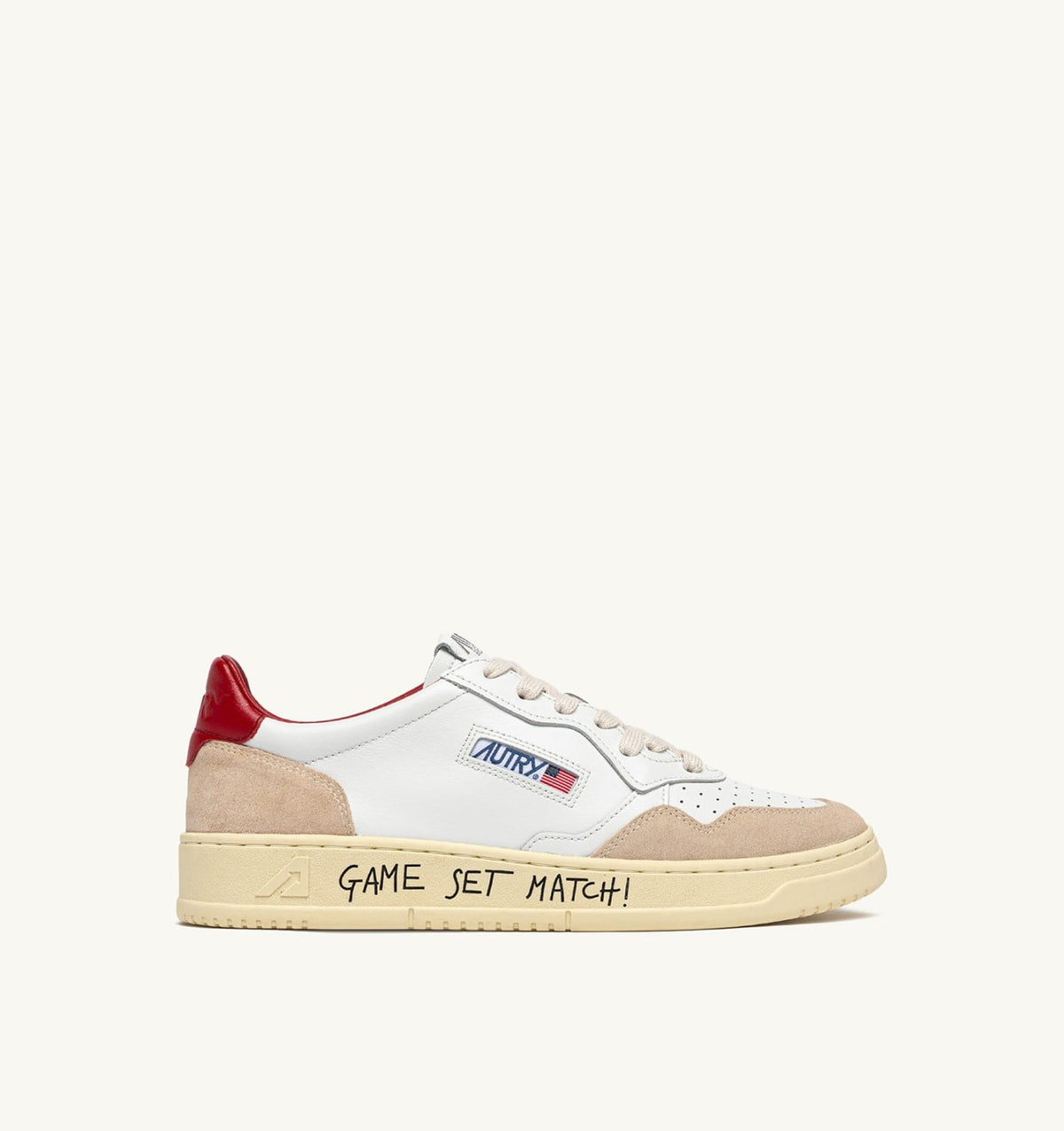 AUTRY Man MEDALIST LOW SNEAKERS IN WHITE AND RED SUEDE AND LEATHER WITH LETTERING