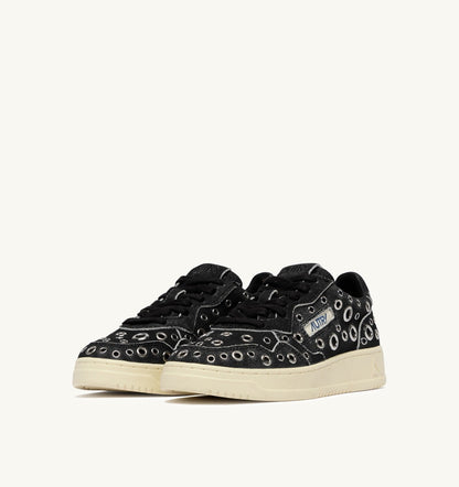 AUTRY Man MEDALIST LOW SNEAKERS IN BLACK SUEDE WITH STUDS